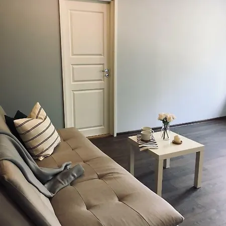 Tahe Apartement *